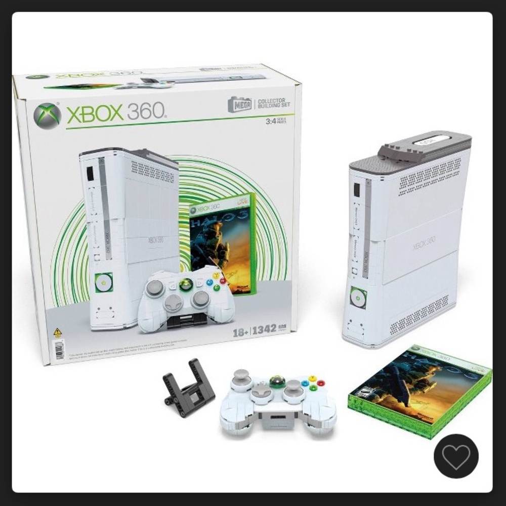 MEGA Showcase Microsoft Xbox 360 Collector Building Set - 1342 pieces